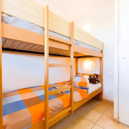 Lakeside Haven In Appartement