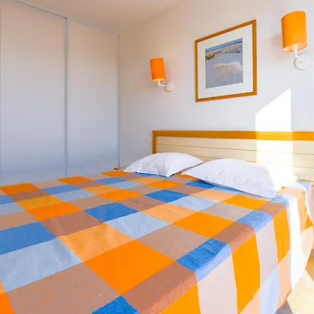 Lakeside Haven In Appartement